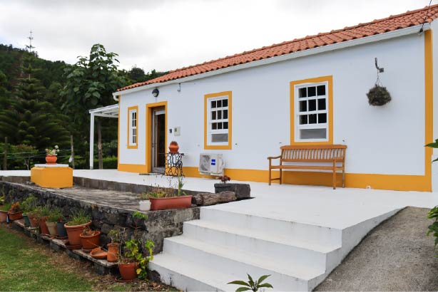 home-04